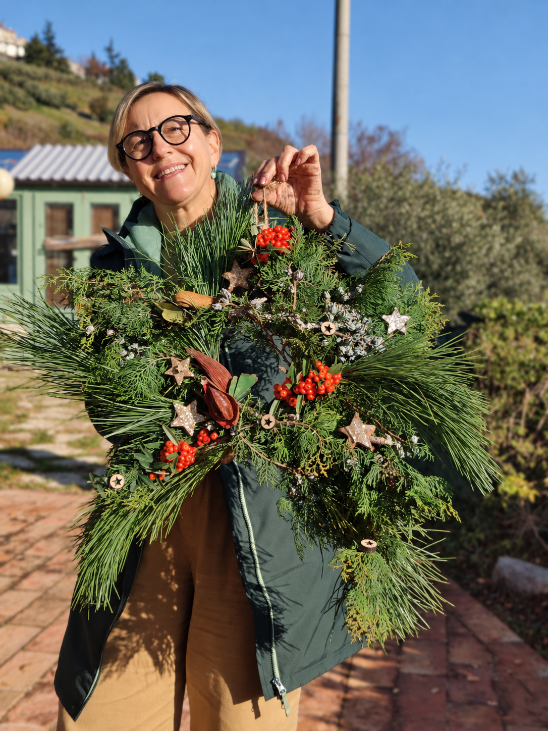 RECLAIMED WREATHS — A Christmas workshop at Casa Vuscichè